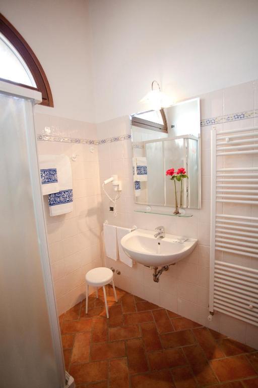 Agriturismo Santa Maria Bressanoro Castelleone Room photo