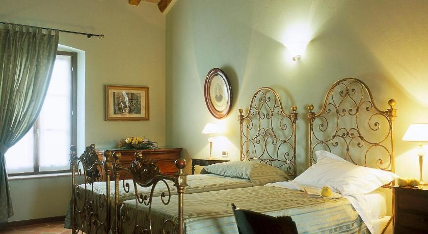 Agriturismo Santa Maria Bressanoro Castelleone Exterior photo